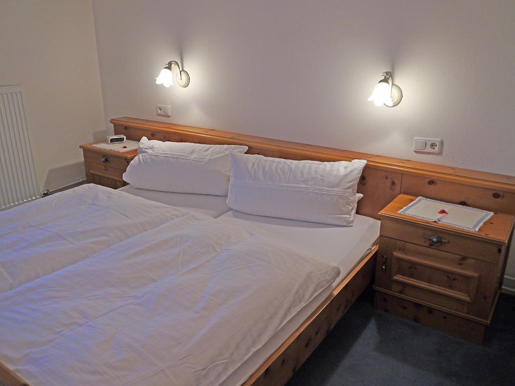 Schusterhaeusl Apartment Worschach Room photo